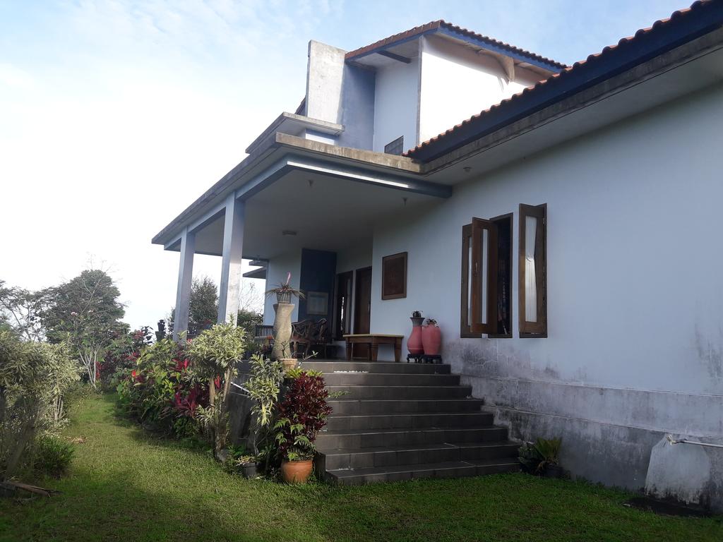 Beberapa Rekomendasi Villa Nyaman dan Bagus di Daerah Sentul Dengan Harga Terjangkau 5 Beberapa Rekomendasi Villa Nyaman dan Bagus di Daerah Sentul Dengan Harga Terjangkau 5