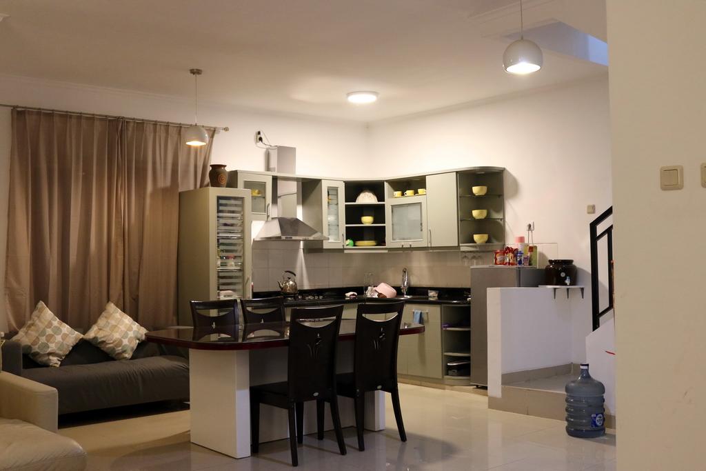 15 Hotel di Cikampek dan Sekitarnya, Harga Mulai Rp.290.000 9 15 Hotel di Cikampek dan Sekitarnya, Harga Mulai Rp.290.000 9