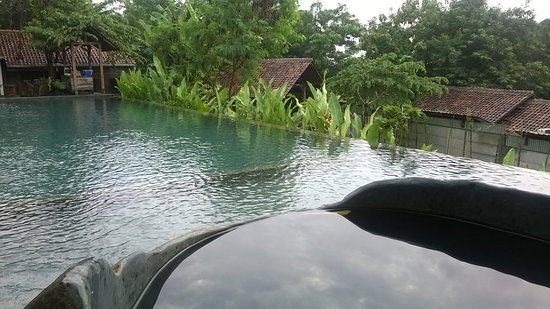 Beberapa Rekomendasi Villa di Cirebon Untuk Jadi Pilihan, Harga Sewa Termurah Mulai Rp.148.000 7 Beberapa Rekomendasi Villa di Cirebon Untuk Jadi Pilihan, Harga Sewa Termurah Mulai Rp.148.000 7