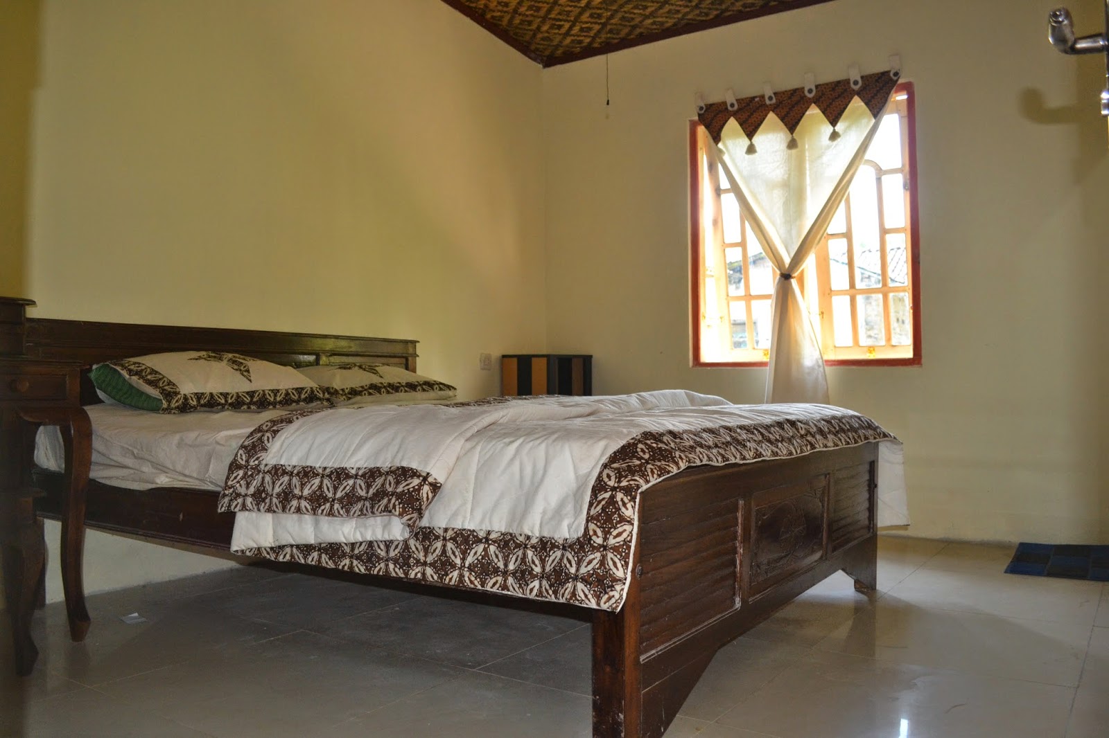 10 Daftar Pilihan Homestay Murah dan Nyaman di Cirebon Mulai Dari Rp.150.000 Saja Per Malamnya 9