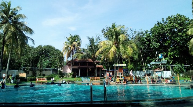 10 Kolam Renang di Depok Yang Seru Untuk Dikunjungi dan Lengkap Dengan Harga Tiket Masuk 3