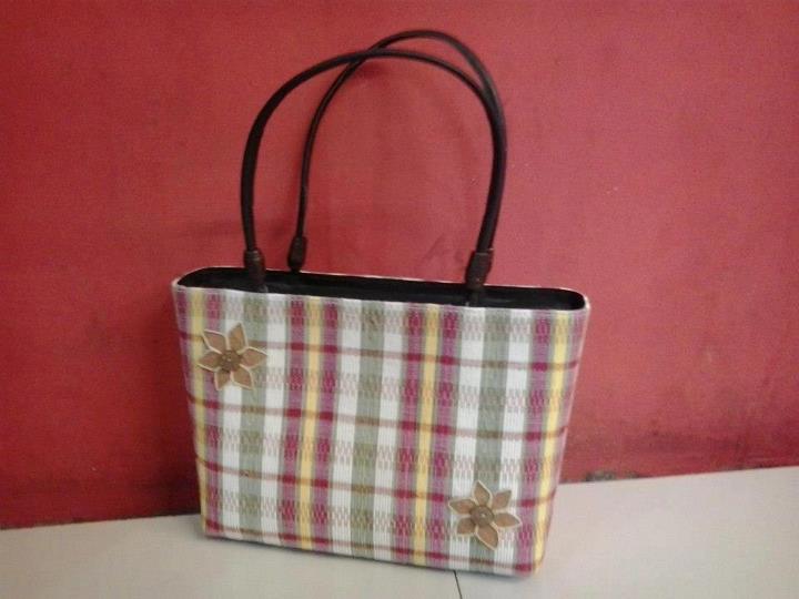 10 Rekomendasi Souvenir Khas Daerah Garut Yang Paling Unik, Menarik dan Murah Ini Cocok Untuk Oleh-oleh 3 10 Rekomendasi Souvenir Khas Daerah Garut Yang Paling Unik, Menarik dan Murah Ini Cocok Untuk Oleh-oleh 3