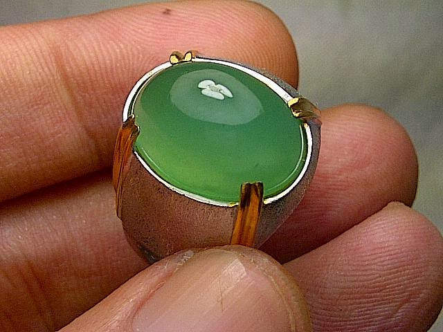 10 Rekomendasi Souvenir Khas Daerah Garut Yang Paling Unik, Menarik dan Murah Ini Cocok Untuk Oleh-oleh 4 10 Rekomendasi Souvenir Khas Daerah Garut Yang Paling Unik, Menarik dan Murah Ini Cocok Untuk Oleh-oleh 4