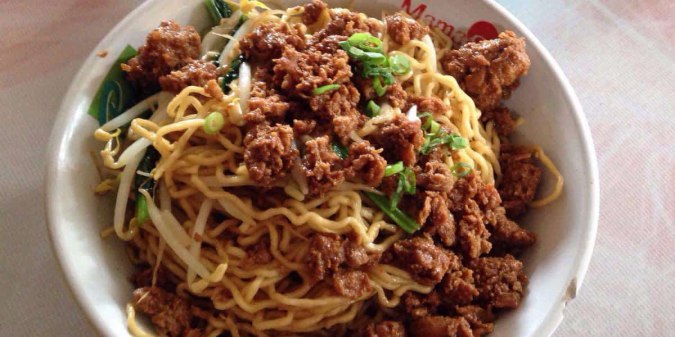 Patut Dicoba, Inilah 10 Tempat Makan Mie Ayam Enak di Jakarta 3