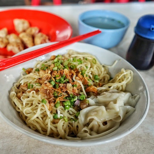 Yuk, Cicipi 10 Gerai Mie Ayam Lezat di Yogyakarta Ini! 10