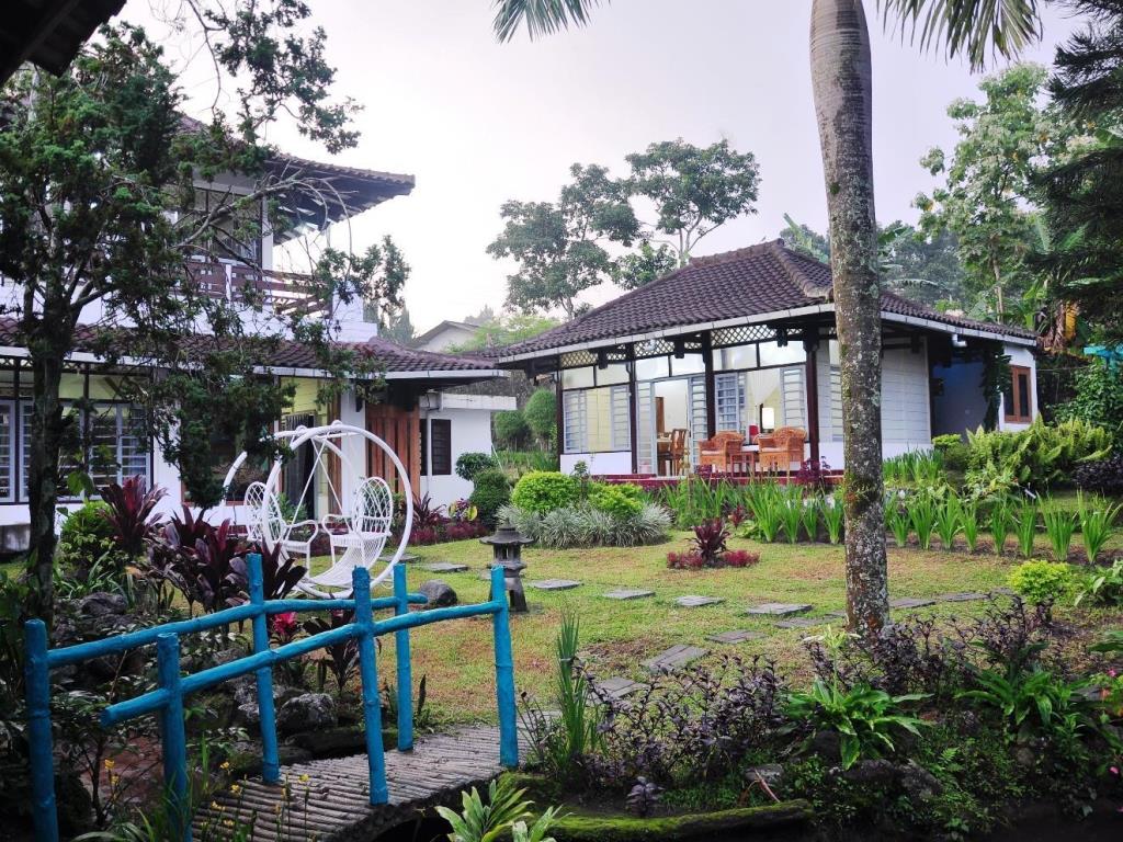 Beberapa Rekomendasi Villa Yang Nyaman di Kaliurang Dengan Akses Mudah Mulai Rp.150.000 3 Beberapa Rekomendasi Villa Yang Nyaman di Kaliurang Dengan Akses Mudah Mulai Rp.150.000 3