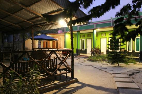 10 Referensi Homestay Daerah Karimunjawa Menyajikan Pemandangan Pantai Yang Cantik Dengan Harga Murah Mulai Rp.60.000 7 10 Referensi Homestay Daerah Karimunjawa Menyajikan Pemandangan Pantai Yang Cantik Dengan Harga Murah Mulai Rp.60.000 7