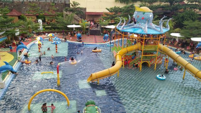 Intip Beberapa Daftar Kolam Renang Terbaik di Wilayah Lampung dan Manakah Yang Terbesar? 1 Intip Beberapa Daftar Kolam Renang Terbaik di Wilayah Lampung dan Manakah Yang Terbesar? 1