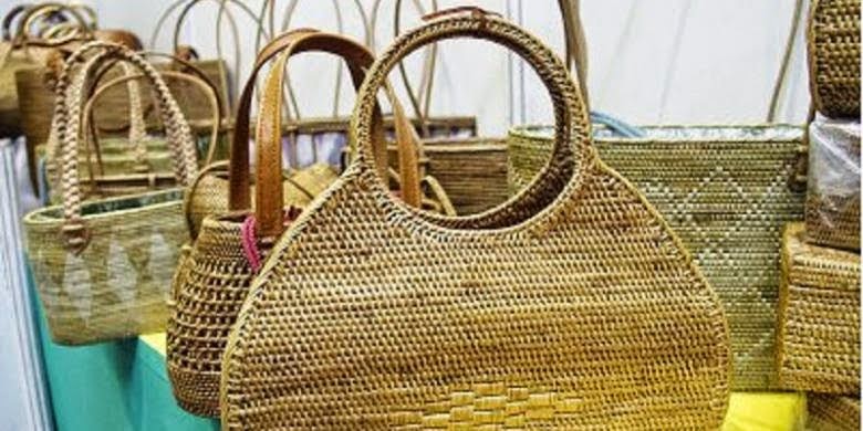 15 Referensi Souvenir Khas Daerah Lombok Yang Paling Unik, Murah dan Menarik Untuk Dijadikan Oleh-oleh 6