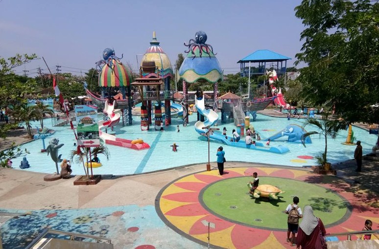 Daftar Kolam Renang di Madiun Yang Harus Dikunjungi Bersama Keluarga Lengkap Dengan Harga Tiketnya 1