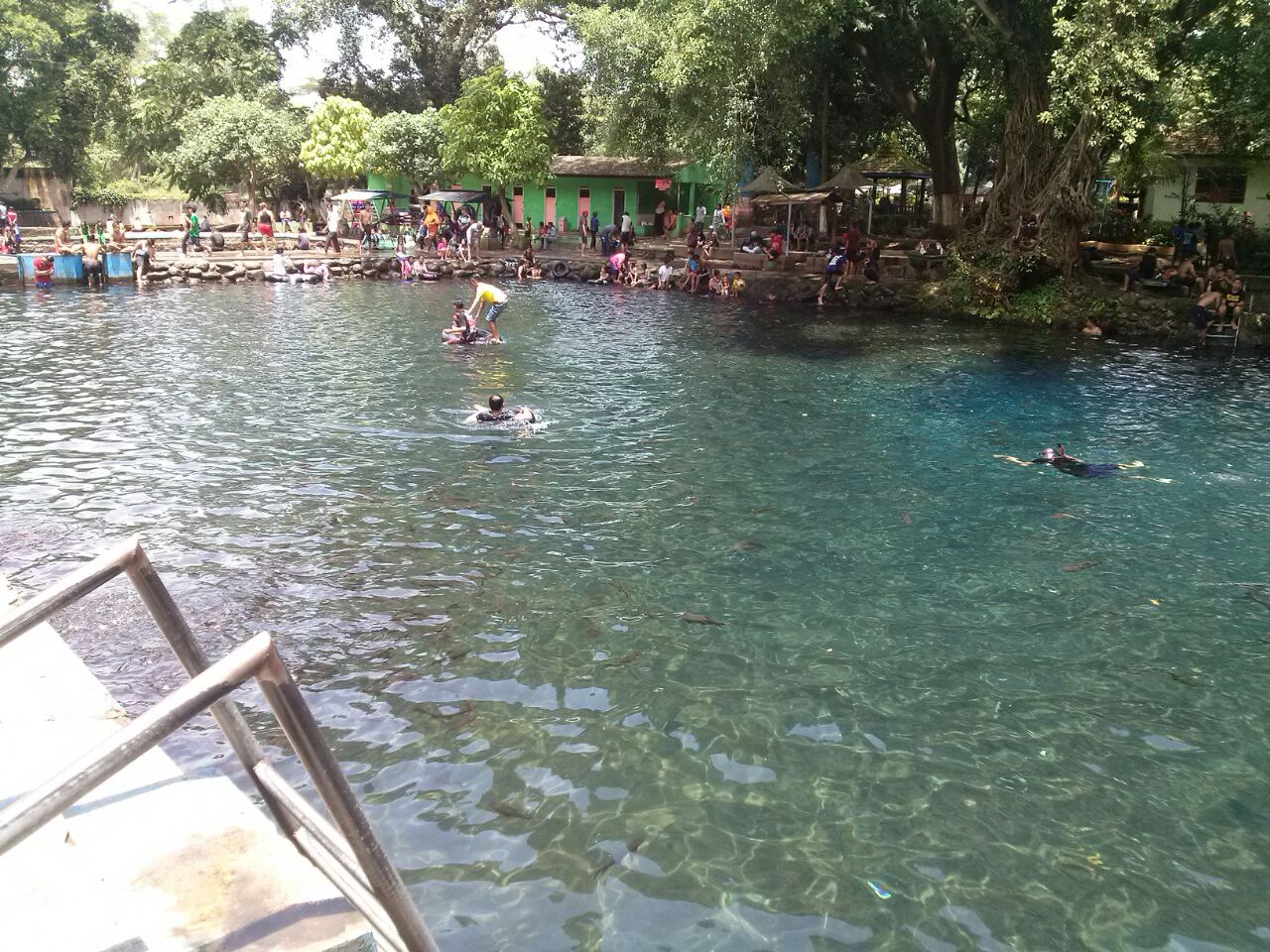 Daftar Rekomendasi Kolam Renang di Daerah Magetan Yang Bersih Termasuk Harga Tiket Masuknya 1