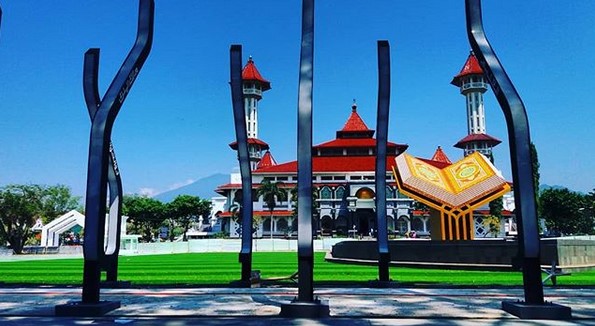 Masjid Agung Cianjur, Sisi Religius Dibalik Icon Kota 1