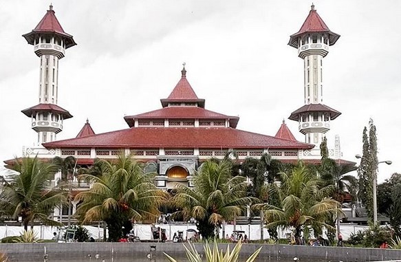 Masjid Agung Cianjur, Sisi Religius Dibalik Icon Kota 5