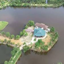 10 Daftar Pilihan Homestay di Pulau Pahawang Yang Sangat Sejuk dan Cantik, Tarif Mulai Rp.400.000 8 10 Daftar Pilihan Homestay di Pulau Pahawang Yang Sangat Sejuk dan Cantik, Tarif Mulai Rp.400.000 7