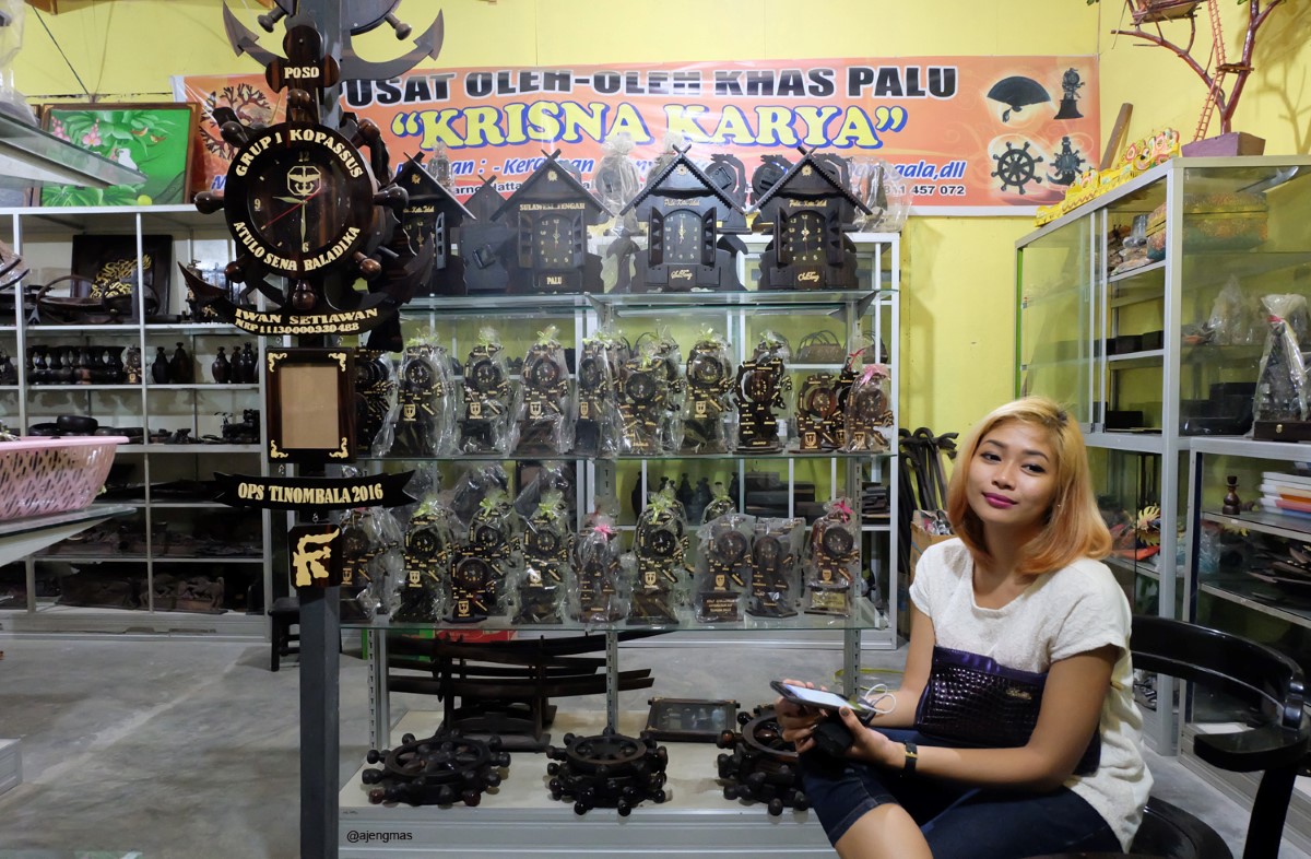 10 Referensi Souvenir Khas Daerah Palu Sulawesi Tengah Yang Sangat Unik dan Cantik 10 10 Referensi Souvenir Khas Daerah Palu Sulawesi Tengah Yang Sangat Unik dan Cantik 10