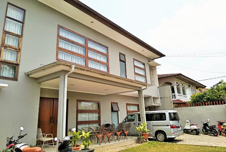 11 Hotel Strategis di Rawamangun, Harga Murah Mulai Rp.81.250 1 11 Hotel Strategis di Rawamangun, Harga Murah Mulai Rp.81.250 1