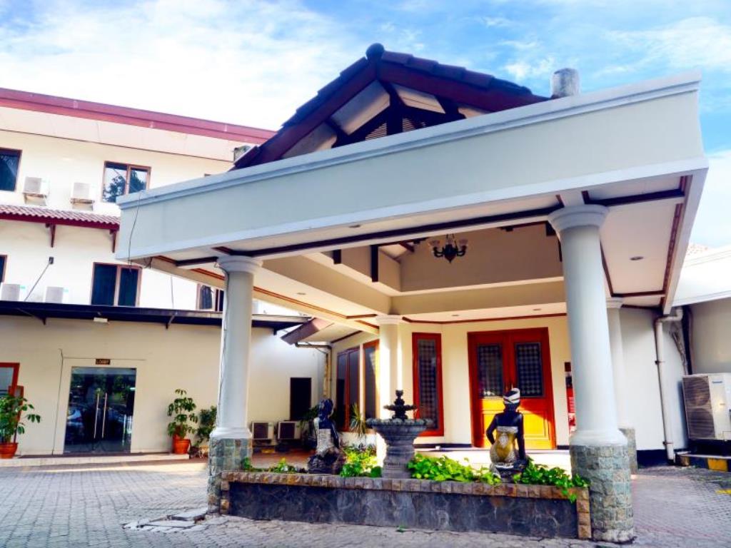11 Hotel Strategis di Rawamangun, Harga Murah Mulai Rp.81.250 5 11 Hotel Strategis di Rawamangun, Harga Murah Mulai Rp.81.250 5
