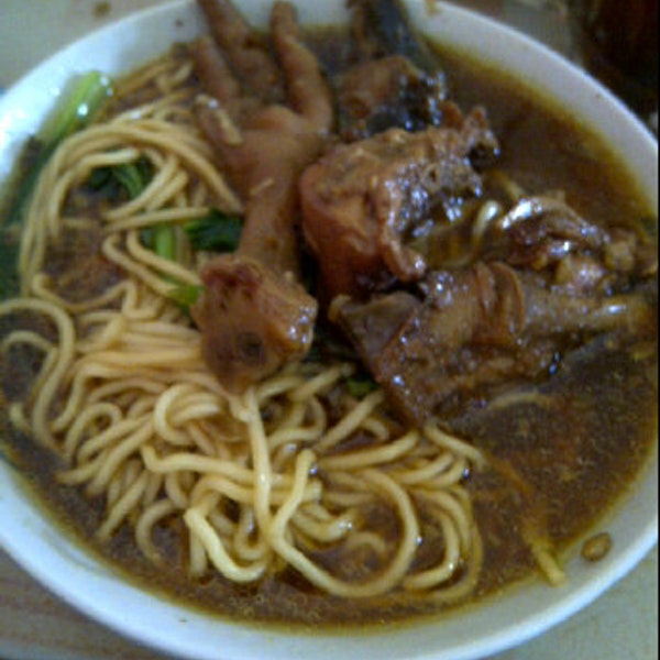 10 Rekomendasi Warung Mie Ayam Enak di Semarang Wajib Dicoba, Mana Yang Punya Porsi Jumbo? 5