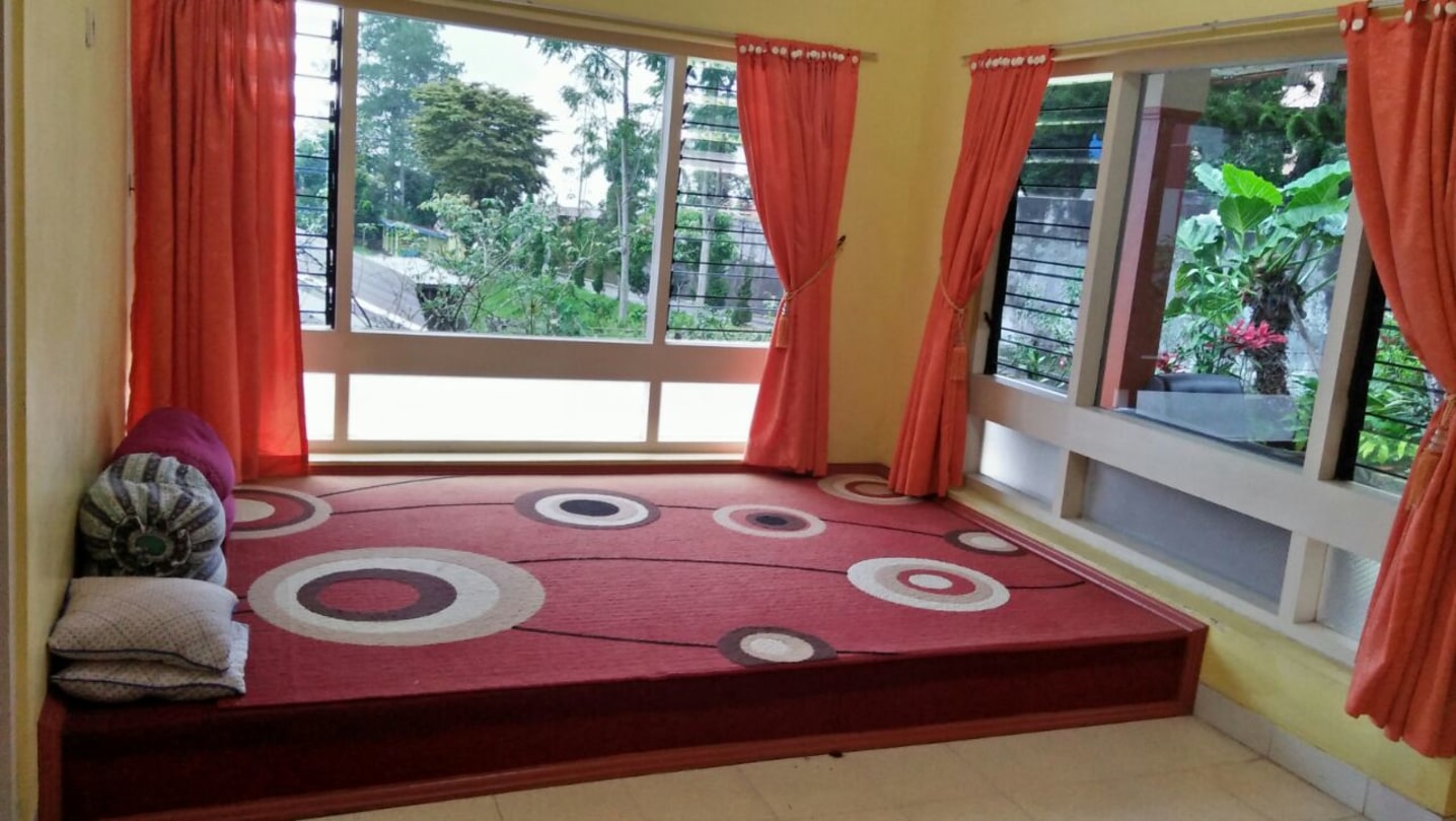 11 Daftar Villa Yang Recomended di Solo Dengan Harga Mulai Rp.350.000 Per Malam 6