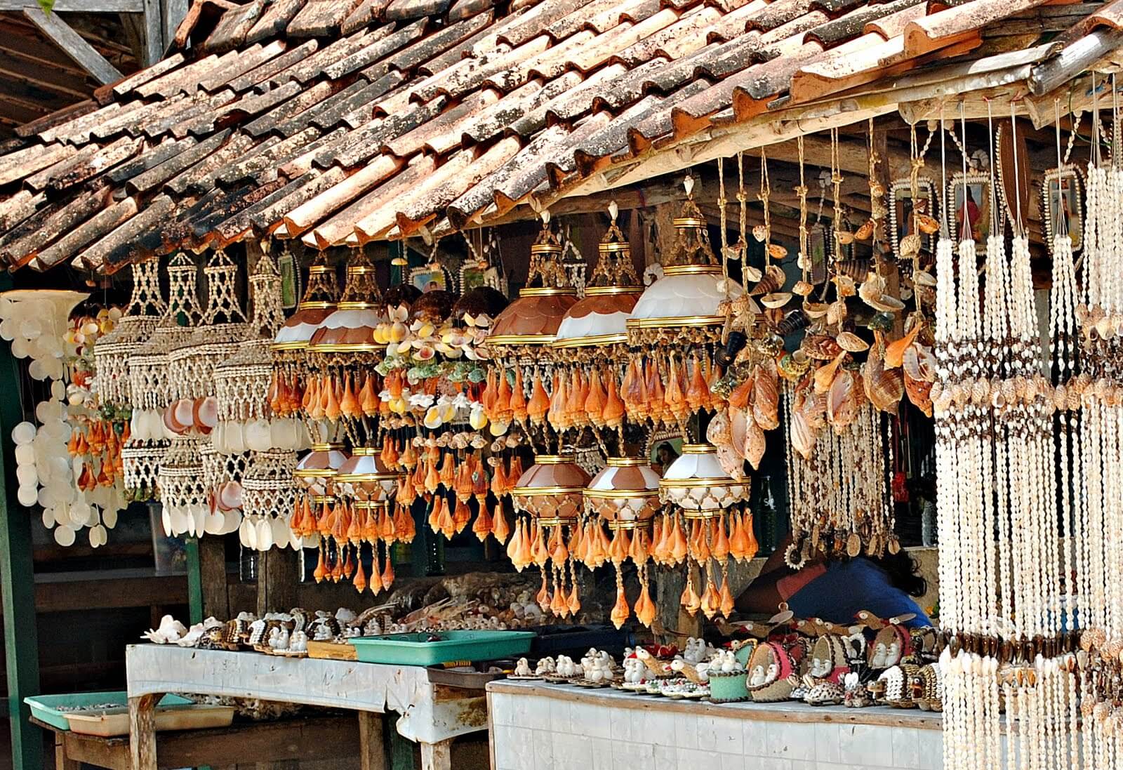 15 Daftar Pilihan Souvenir Khas di Daerah Surabaya Yang Unik, Murah dan Menarik 8