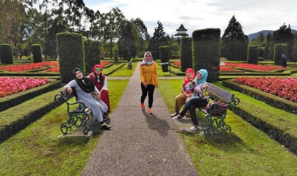 Taman Joglo Cianjur, Wisata Keluarga Menarik yang Tak Boleh Terlewat 9