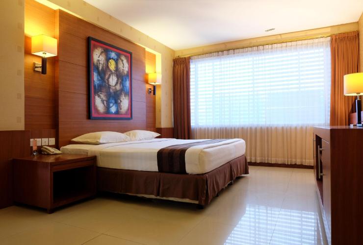 15 Daftar Hotel di Tasikmalaya yang Strategis, Harga Mulai Rp.225.000 2 15 Daftar Hotel di Tasikmalaya yang Strategis, Harga Mulai Rp.225.000 2
