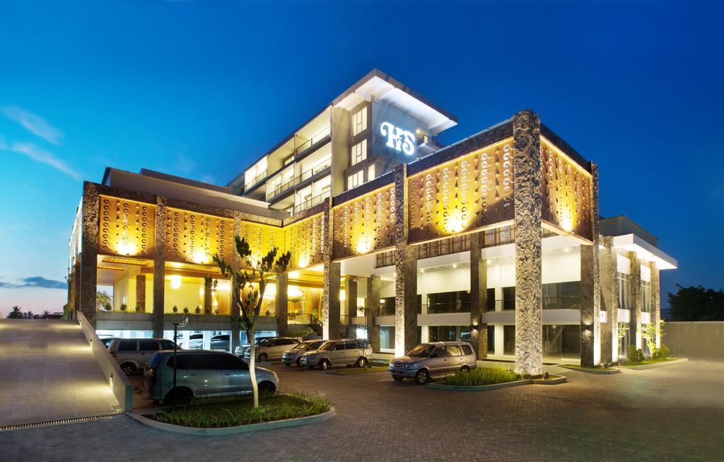 15 Daftar Hotel di Tasikmalaya yang Strategis, Harga Mulai Rp.225.000 3 15 Daftar Hotel di Tasikmalaya yang Strategis, Harga Mulai Rp.225.000 3