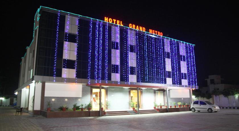 15 Daftar Hotel di Tasikmalaya yang Strategis, Harga Mulai Rp.225.000 5 15 Daftar Hotel di Tasikmalaya yang Strategis, Harga Mulai Rp.225.000 5