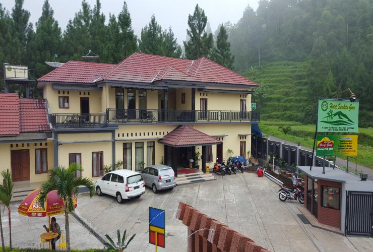 Daftar Villa di Guci Tegal Yang Bebas Polusi Udara, Harga Terjangkau Mulai Rp.300.000 7 Daftar Villa di Guci Tegal Yang Bebas Polusi Udara, Harga Terjangkau Mulai Rp.300.000 7