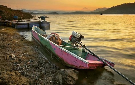 Keindahan Alam yang Memikat di Waduk Wadaslintang Jawa Tengah 10