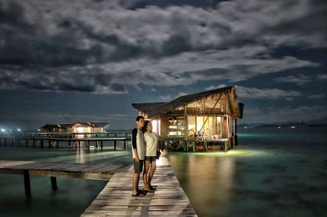 Ajak Pasangan Honeymoon Ke Pulau Cinta, Simak 15 Referensi Paket Berikut Ini Mulai 1,6 Jutaan! 1 Ajak Pasangan Honeymoon Ke Pulau Cinta, Simak 15 Referensi Paket Berikut Ini Mulai 1,6 Jutaan! 1