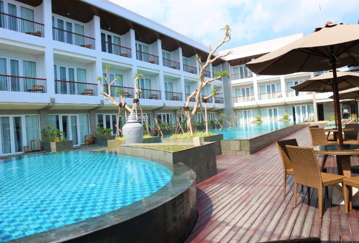 15 Hotel Terbaik di Kawasan Garut, Harga Paling Murah Rp.180.000 2 15 Hotel Terbaik di Kawasan Garut, Harga Paling Murah Rp.180.000 2