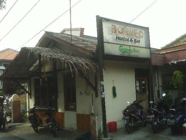 15 Penginapan Yang Murah di Jakarta Pusat Ada Yang Dibawah 100 Ribu Dengan Kolam Renang 4