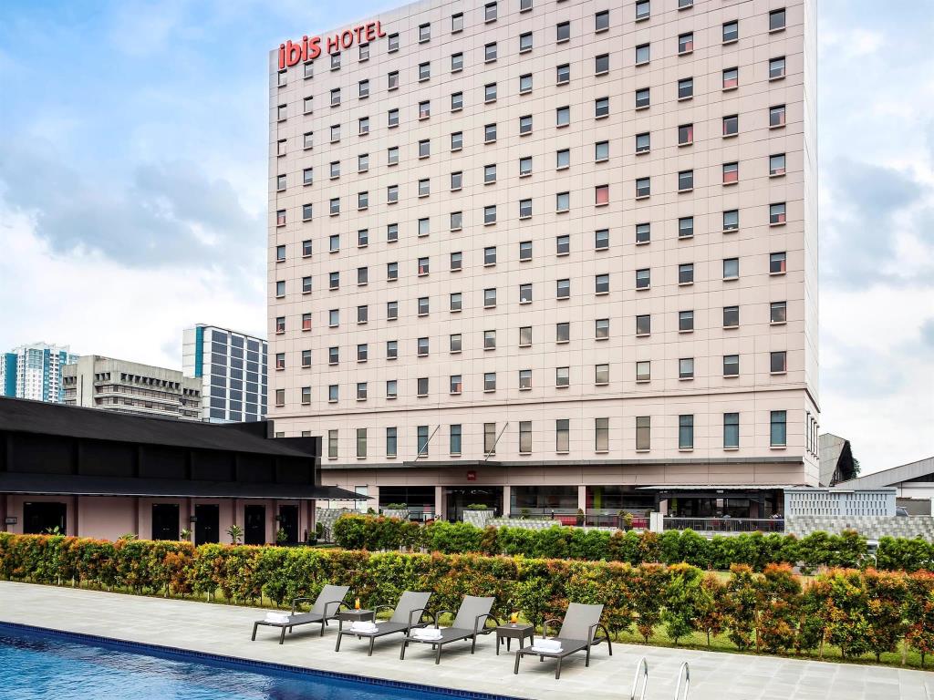15 Daftar Hotel Murah di Kawasan Jakarta Timur, Fasilitas Premium Mulai Rp.290.000 8 15 Daftar Hotel Murah di Kawasan Jakarta Timur, Fasilitas Premium Mulai Rp.290.000 8