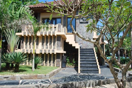 6 Rekomendasi Resort di Daerah Jepara Dengan Keindahan Pantai dan Pasir Putihnya, Harga Termurah Rp.300.000 7