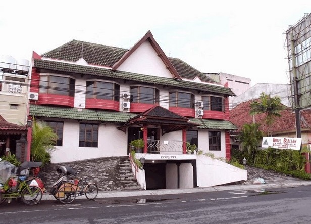 15 Hotel Murah di Sekitar Malioboro Jogja Mulai Dari Rp.150.000, Mana Yang Bebas Untuk Keluarga? 5