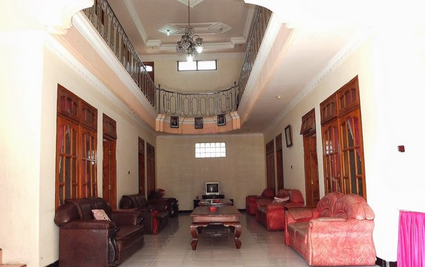 15 Rekomendasi Penginapan Terbaik di Sarangan Yang Harganya Murah Dibawah 100 Ribu 9