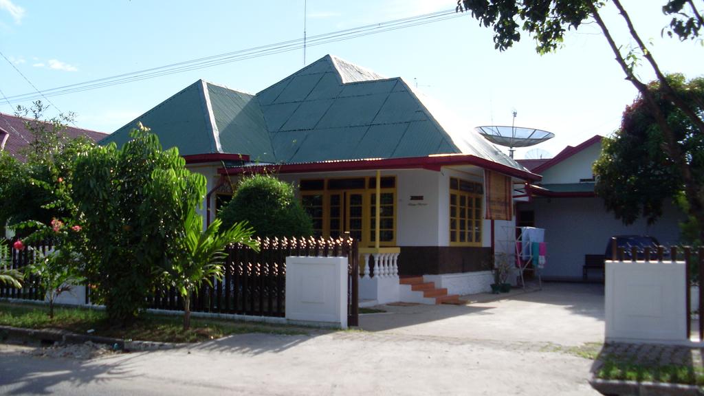 15 Tempat Penginapan Murah di Padang Sumatera Barat Yang Harganya Mulai Rp.90.000 1