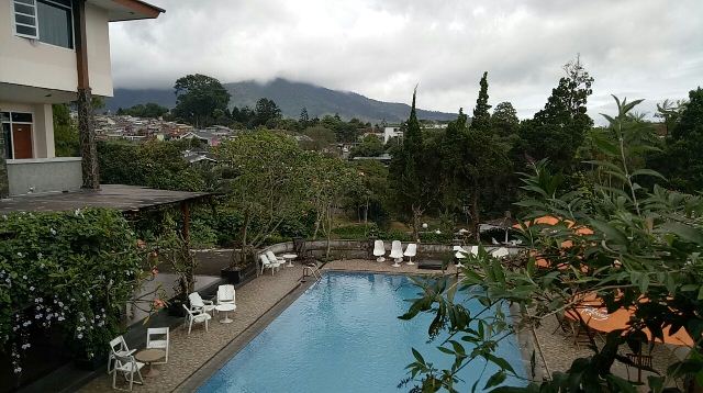 15 Rekomendasi Resort Daerah Bogor Dengan Pemandangan Alam Yang Sangat Memukau Ini Murah Mulai Rp.202.738 7 15 Rekomendasi Resort Daerah Bogor Dengan Pemandangan Alam Yang Sangat Memukau Ini Murah Mulai Rp.202.738 7