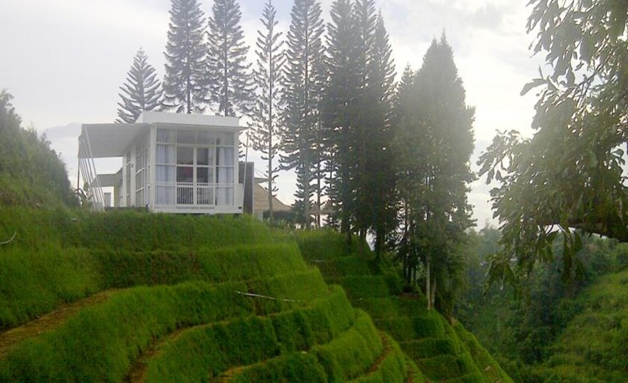 15 Daftar Pilihan Resort Daerah Lembang Memiliki Bantuk Bangunan Yang Unik, Harga Murah Mulai Rp.406.575 3 15 Daftar Pilihan Resort Daerah Lembang Memiliki Bantuk Bangunan Yang Unik, Harga Murah Mulai Rp.406.575 3