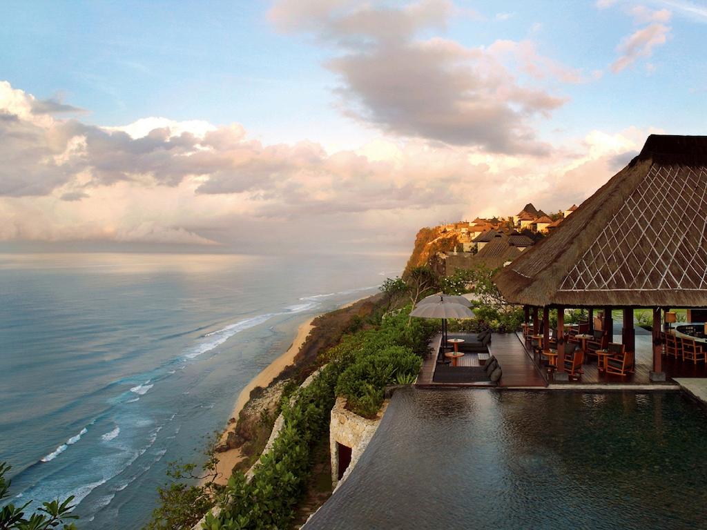 15 Daftar Pilihan Resort Daerah Bali Dengan Nuansa Pantai Yang Sangat Indah, Harga Mulai Rp.480.000 4 15 Daftar Pilihan Resort Daerah Bali Dengan Nuansa Pantai Yang Sangat Indah, Harga Mulai Rp.480.000 4