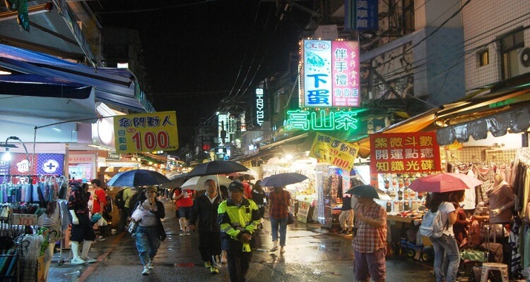 Inilah 10 Daftar Pilihan Tempat Belanja Murah di Negara Taiwan Yang Cocok Untuk Kalian Kunjungi 4 Inilah 10 Daftar Pilihan Tempat Belanja Murah di Negara Taiwan Yang Cocok Untuk Kalian Kunjungi 4