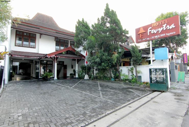 20 Hotel Strategis di Yogyakarta, Harga Termurah Rp.108.000 9