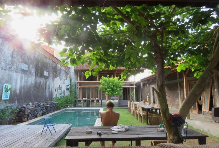 10 Rekomendasi Penginapan Bersih dan Murah Ala Backpacker di Kuta Bali Dibawah 100 Ribu 6 10 Rekomendasi Penginapan Bersih dan Murah Ala Backpacker di Kuta Bali Dibawah 100 Ribu 6