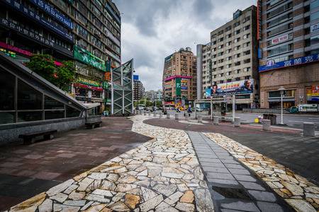 Inilah 10 Daftar Pilihan Tempat Belanja Murah di Negara Taiwan Yang Cocok Untuk Kalian Kunjungi 6 Inilah 10 Daftar Pilihan Tempat Belanja Murah di Negara Taiwan Yang Cocok Untuk Kalian Kunjungi 6