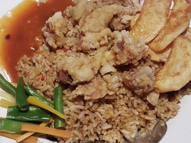 10 Kedai Nasi Goreng Enak di Bandung, Murah Meriah Mulai 13 Ribuan Saja! 5 10 Kedai Nasi Goreng Enak di Bandung, Murah Meriah Mulai 13 Ribuan Saja! 5