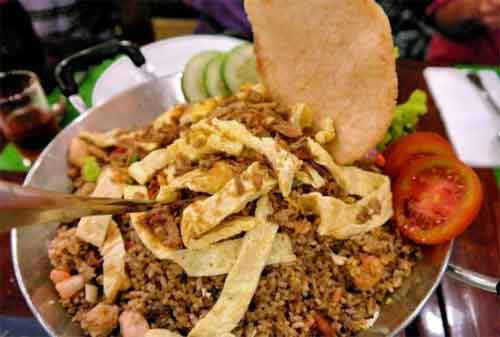 Nasi Goreng Maknyus Ala Arek-Arek Suroboyo Ini Wajib Kamu Coba! Daftarnya Ada Disini! 10 Nasi Goreng Maknyus Ala Arek-Arek Suroboyo Ini Wajib Kamu Coba! Daftarnya Ada Disini! 10