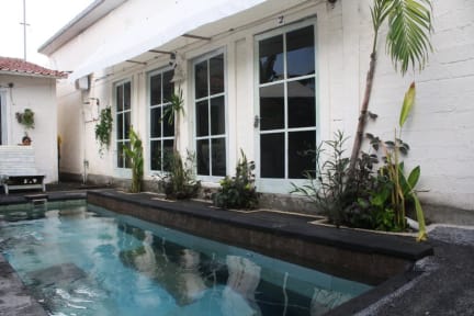 10 Rekomendasi Penginapan Murah di Ubud Dibawah 100 Ribu Bisa Untuk Backpacker 1 10 Rekomendasi Penginapan Murah di Ubud Dibawah 100 Ribu Bisa Untuk Backpacker 1