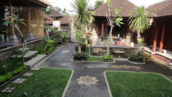 10 Rekomendasi Penginapan Murah di Ubud Dibawah 100 Ribu Bisa Untuk Backpacker 6 10 Rekomendasi Penginapan Murah di Ubud Dibawah 100 Ribu Bisa Untuk Backpacker 6