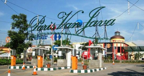 10 Rekomendasi Tempat Wisata Belanja Murah di Bandung Dengan Berbagai Macam Pilihan Barang 3 10 Rekomendasi Tempat Wisata Belanja Murah di Bandung Dengan Berbagai Macam Pilihan Barang 3